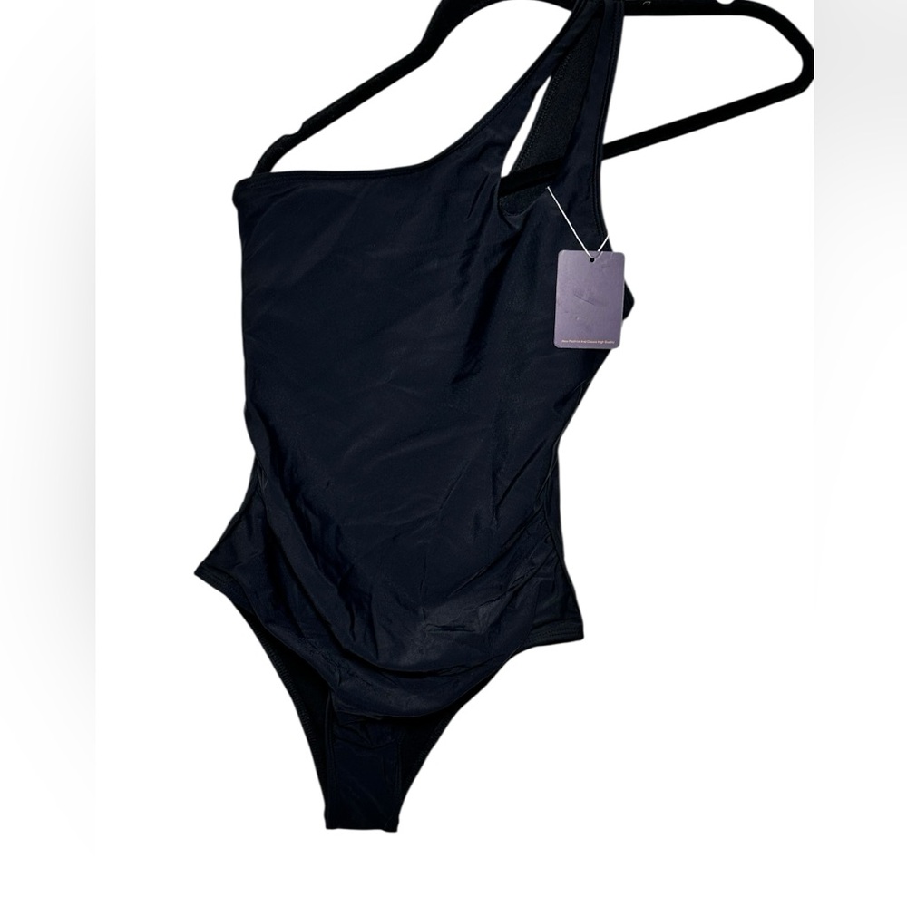 Beilon Black One Piece Bathing Suit Size Small‎ One Shoulder Rouching in Front